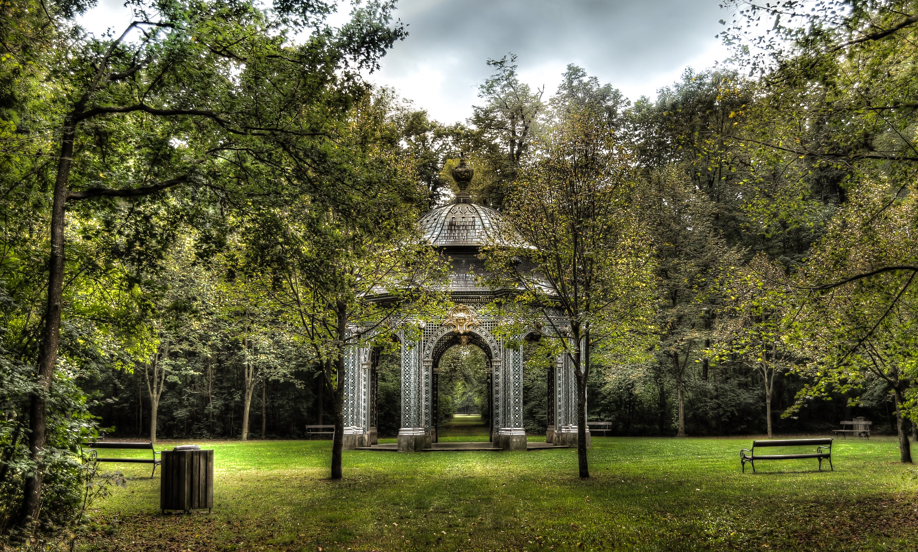 Day Trips from Vienna to Budapest, Hallstatt, Prague and more - 4