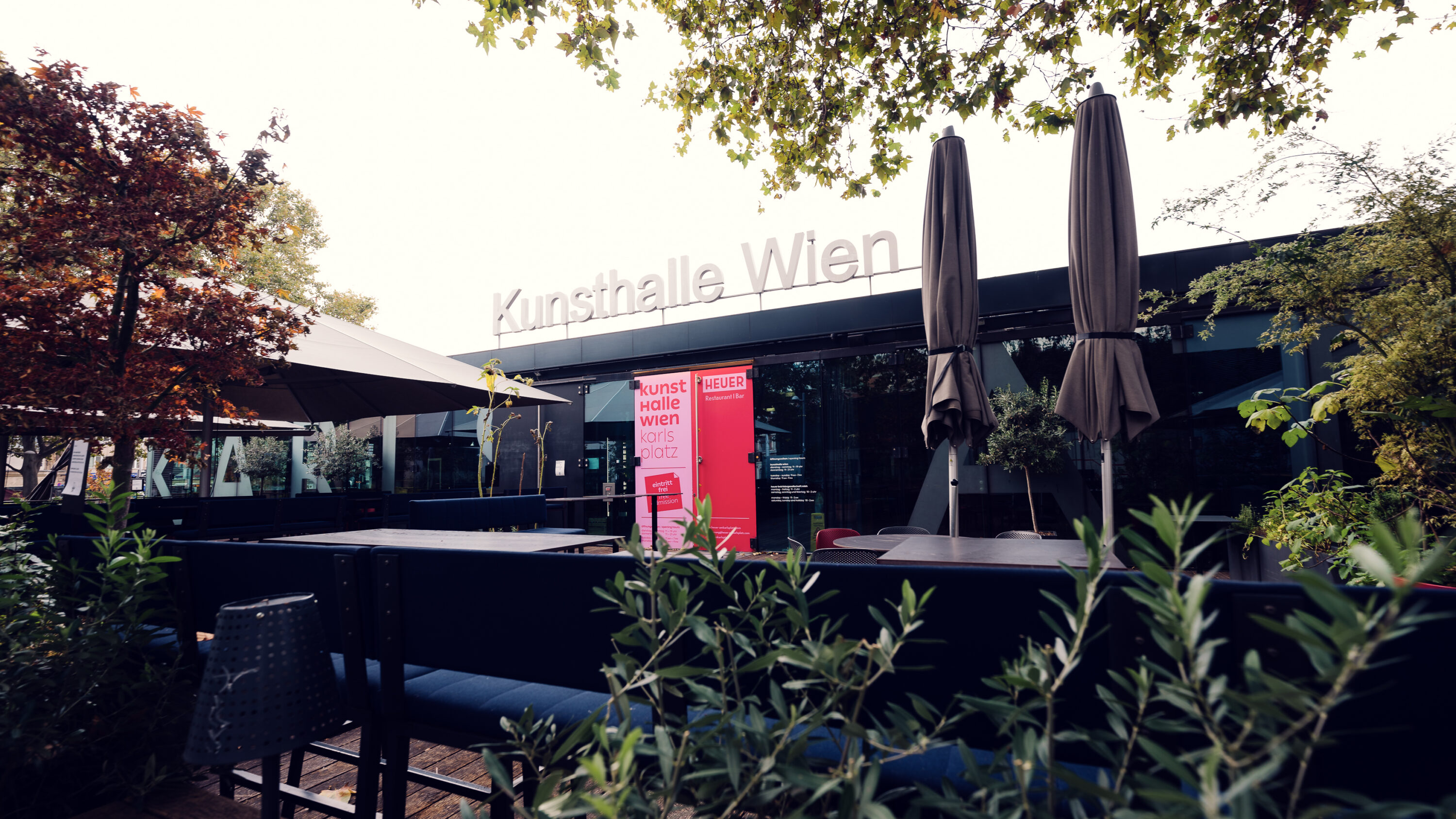 Kunsthalle Wien Karlsplatz Front