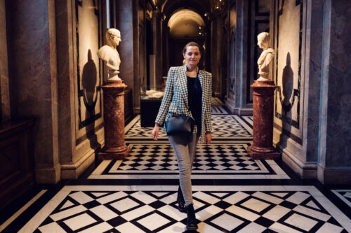 Adriana at Kunsthistorisches Museum Vienna.