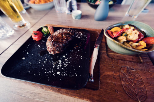 Perfectly cooked steak at Augenweide, a must-try for meat lovers in Vienna.