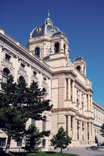 Natural History Museum Vienna exterior (Naturhistorisches Museum Wien), showcasing Renaissance Revival architecture with ornate facade and classical columns on Maria-Theresien-Platz.