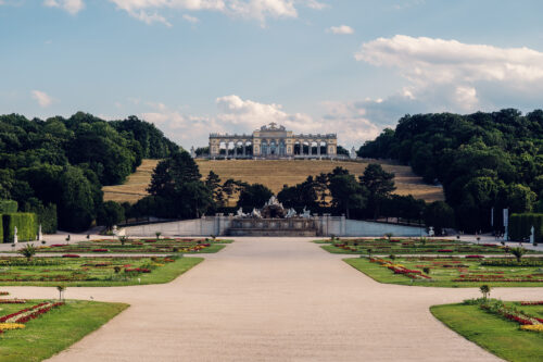 Gloriette viewpoint with Schönbrunn Palace gardens.