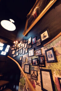 Ornate stairway at Gerstner K. u. K. Hofzuckerbäcker, reflecting the café's historic elegance.