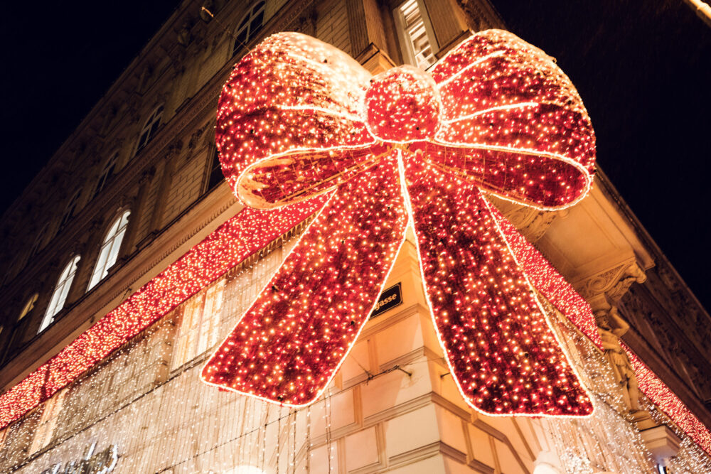 Creative perspectives of the famous tie on Kärntner Straße, a must-shot for social media.