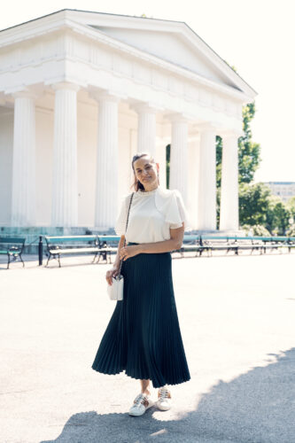 Portrait of Adriana at Theseus Temple Wien Volksgarten.