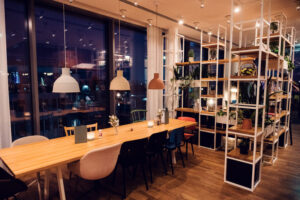 Industrial design meets cozy lounge atmosphere at ZOKU.
