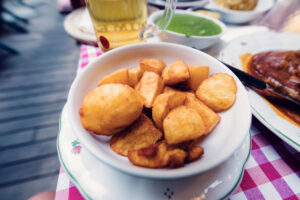 Golden-brown Rösterdäpfel (roasted potatoes) at Martin Sepp.