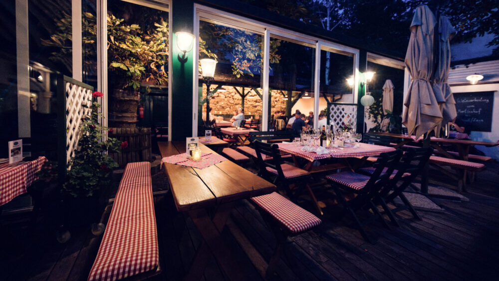 Martin Sepp´s traditional wooden benches.