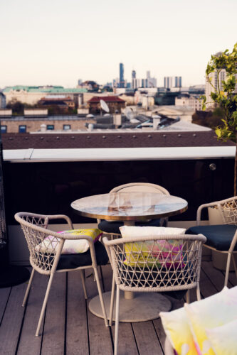 Guest area at Atmosphere Rooftop Bar Vienna featuring contemporary furniture.