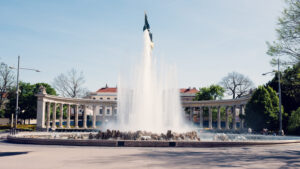 Hochstrahlbrunnen (High Jet Fountain) at Schwarzenbergplatz Vienna.