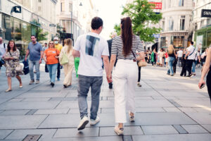 Adriana and Mario exploring Vienna's First District with Baroque architecture.