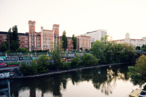 Donaukanal flowing between historic Vienna buildings.