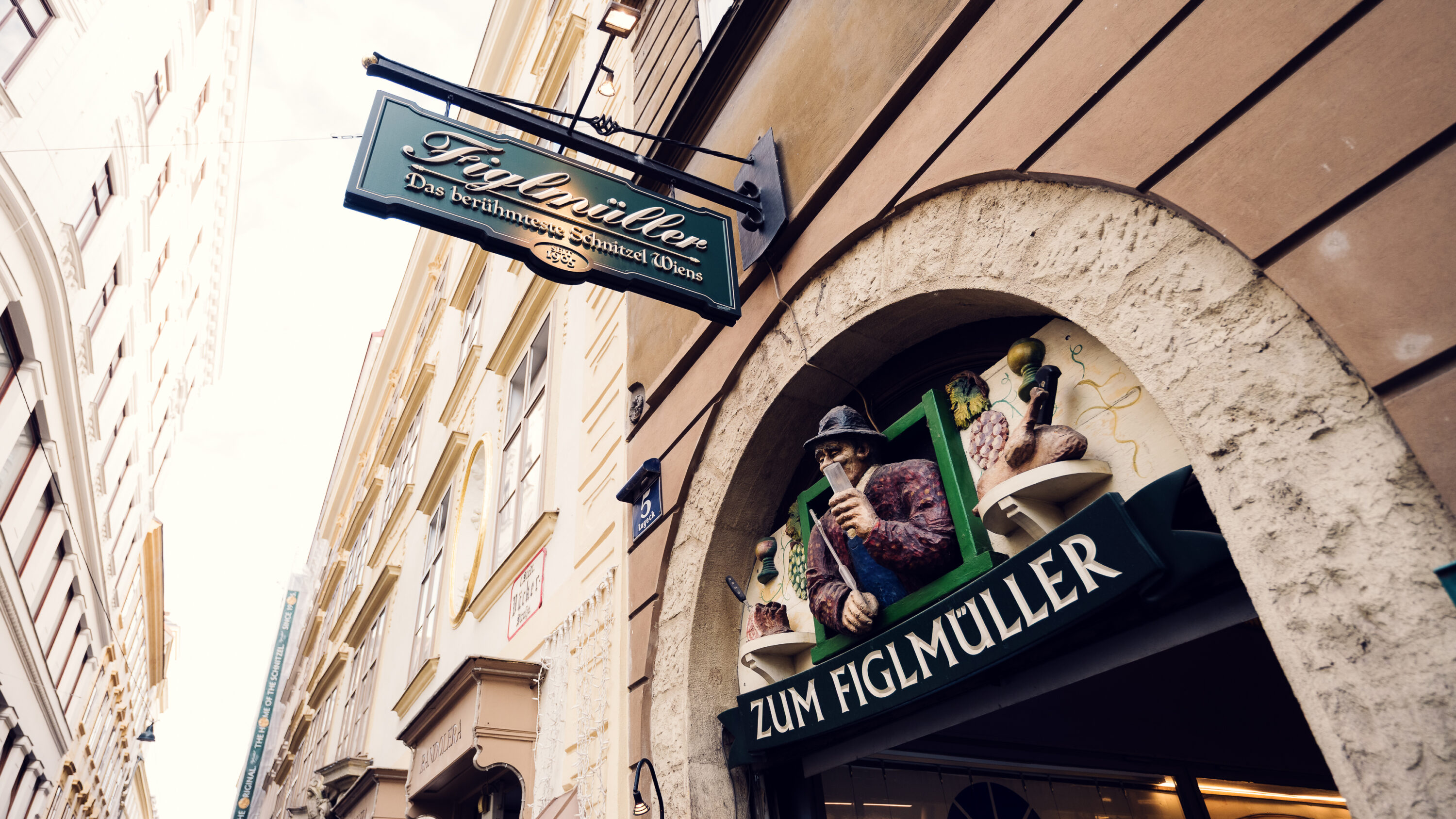 Figlmüller Wollzeile entrance with classic Viennese restaurant signage.