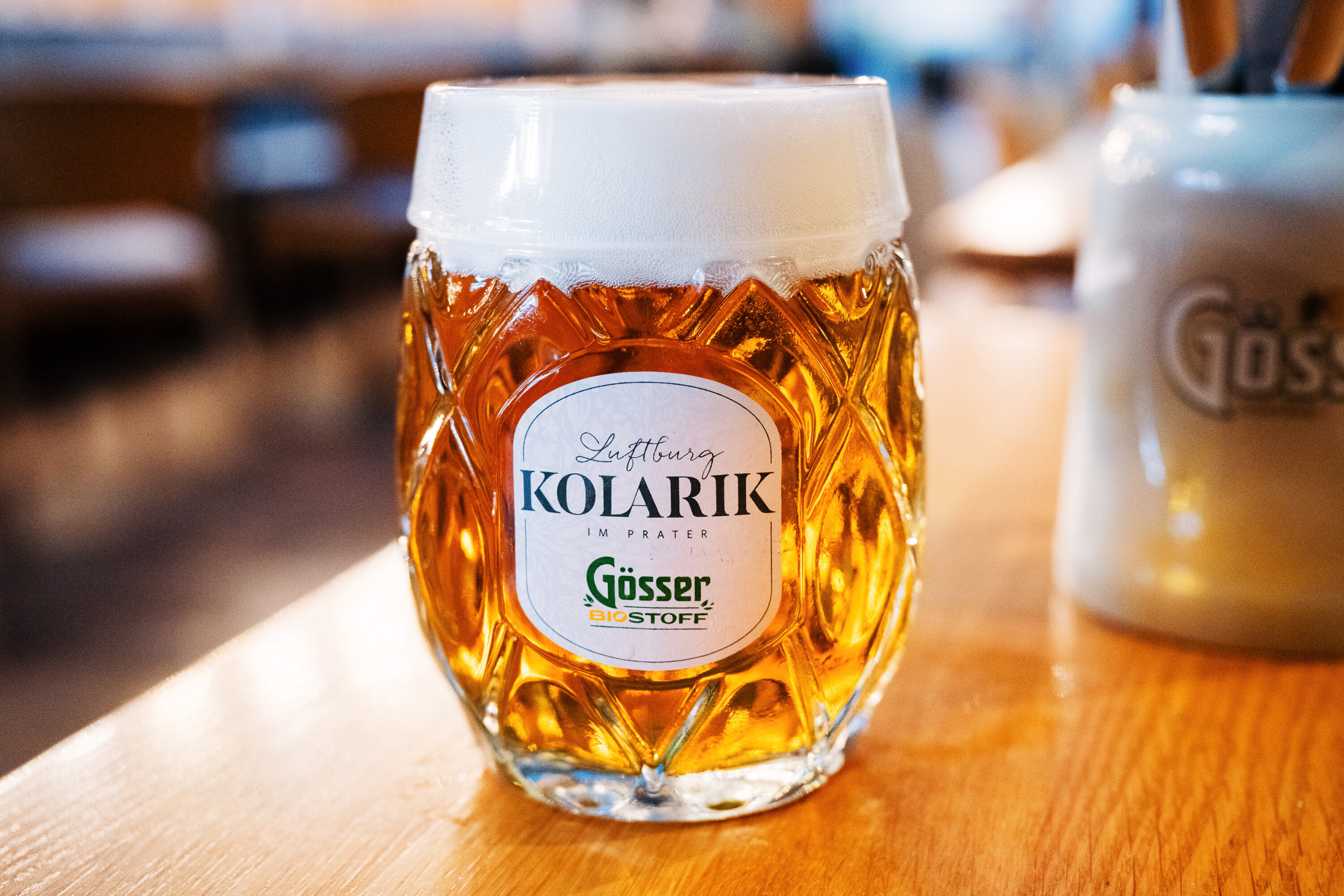 Refreshing beer selection at Luftburg Kolarik, perfect for enjoying with traditional Austrian dishes.